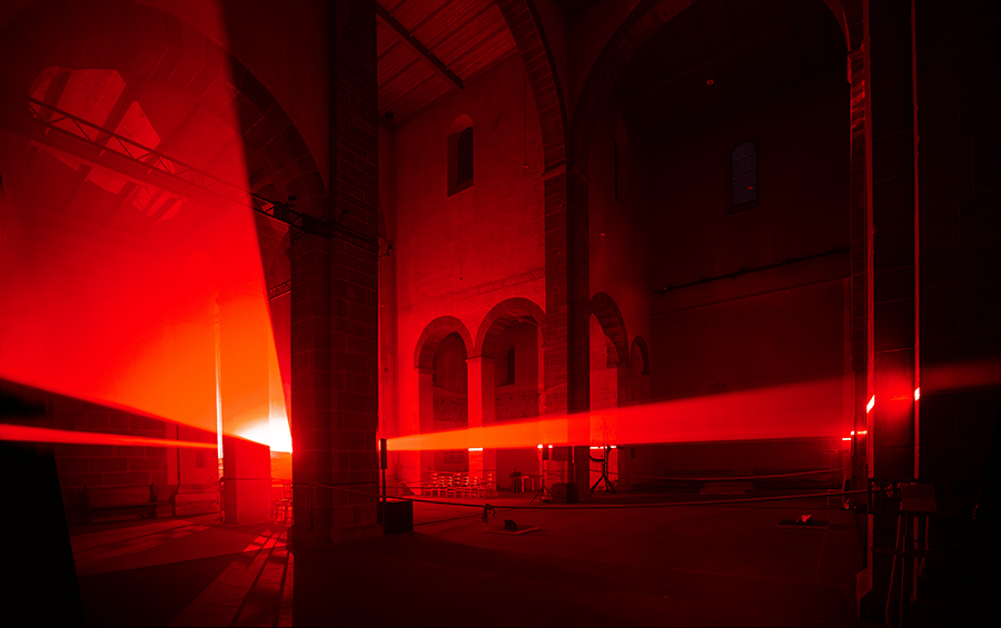 installation End of Darkness, exhibition in the cathedral of Schaffhausen (Switzerland)